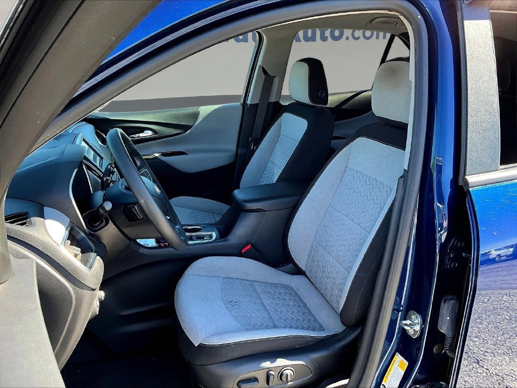 Used 2022 Chevrolet Equinox LS w/ LS Convenience Package FWD image 23