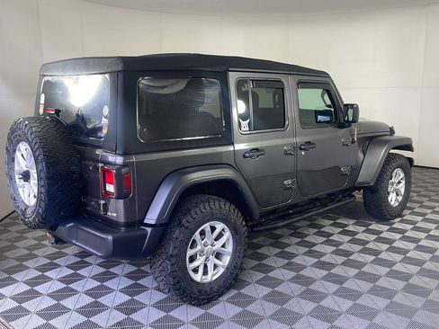 Used 2023 Jeep Wrangler Unlimited Sport AWD/4WD image 6