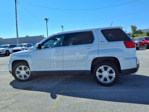 Used 2017 GMC Terrain SLE FWD image 31