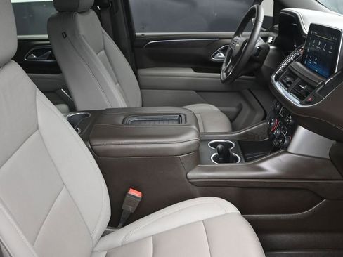 Used 2024 Chevrolet Tahoe LT RWD image 28