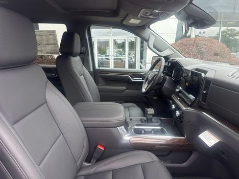 New 2026 GMC Sierra 1500 Elevation w/ Elevation Premium Package AWD/4WD image 30