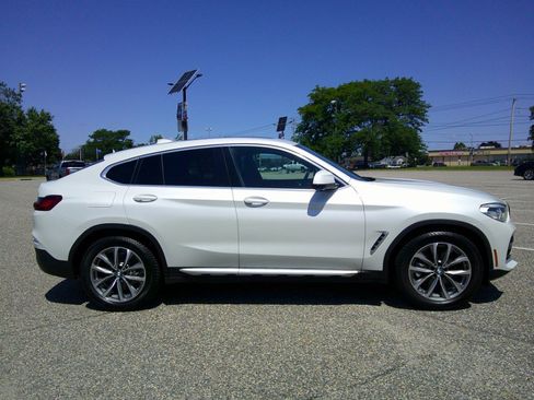 Used 2019 BMW X4 xDrive30i w/ Premium Package AWD/4WD image 16