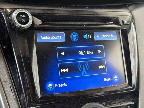 Used 2015 Honda Odyssey EX-L image 18