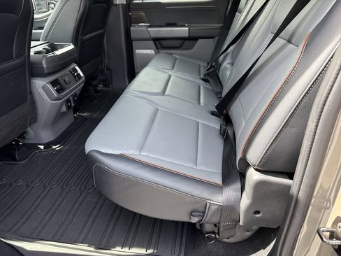 Used 2025 Ford F150 Lariat w/ Equipment Group 501A Mid AWD/4WD image 19