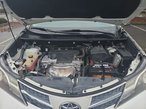 Used 2013 Toyota RAV4 Limited image 30