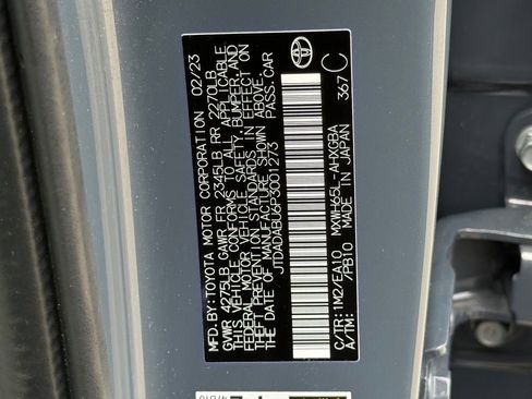 Used 2023 Toyota Prius XLE AWD/4WD image 29