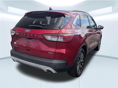 Used 2020 Ford Escape Titanium AWD/4WD image 2