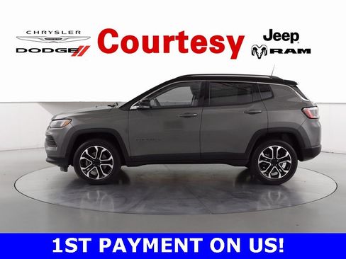 Certified 2022 Jeep Compass Limited image 8