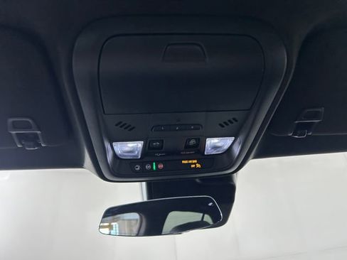 Certified 2023 Cadillac XT4 Premium Luxury w/ Cold Weather Package image 21