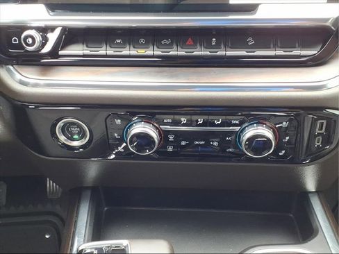 Used 2023 GMC Sierra 1500 SLT image 21