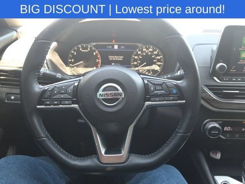 Used 2020 Nissan Altima 2.0 Platinum FWD image 35