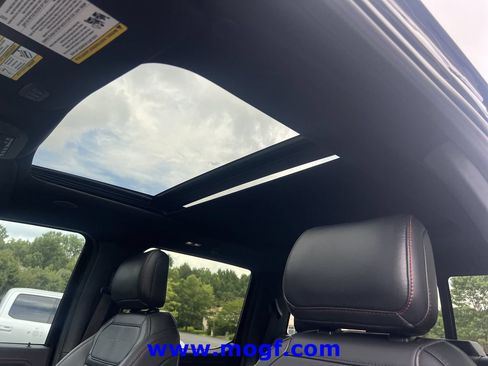 Used 2025 Ford F150 Raptor AWD/4WD image 16