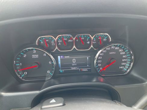 Used 2018 Chevrolet Silverado 1500 LT w/ All Star Edition AWD/4WD image 15