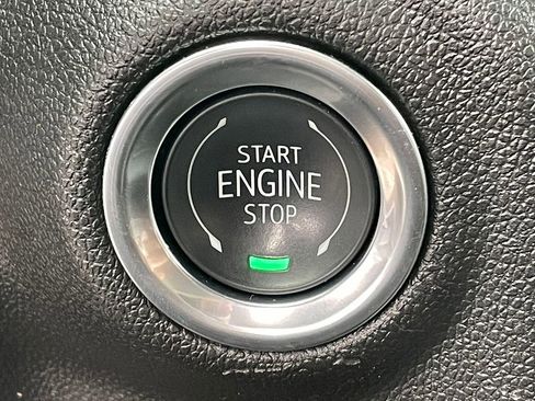 Used 2025 Chevrolet Silverado 2500 Custom w/ Custom Value Package image 25