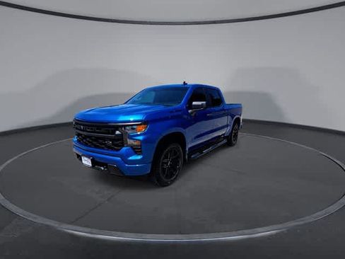 Used 2023 Chevrolet Silverado 1500 Custom w/ 2.7L Blackout Package RWD image 3