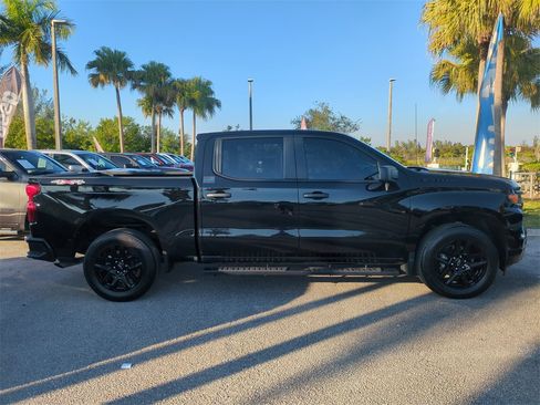 Used 2023 Chevrolet Silverado 1500 Custom w/ LPO, Dark Essentials Package image 4