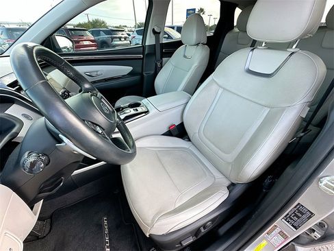 Used 2022 Hyundai Tucson Limited image 21