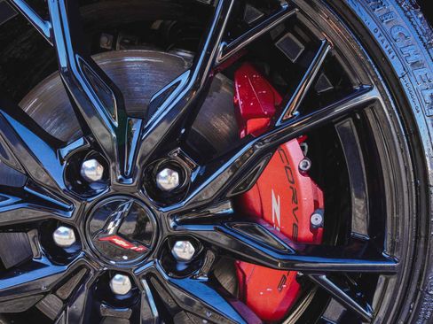 Used 2023 Chevrolet Corvette Stingray Preferred Conv w/ Z51 Performance Package image 9