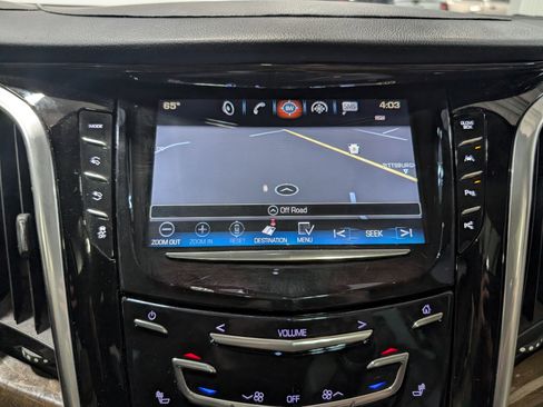Used 2020 Cadillac Escalade ESV Luxury AWD/4WD image 27
