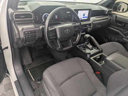 Used 2024 Toyota Tacoma SR5 image 2