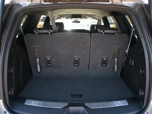 Certified 2025 Chevrolet Tahoe Z71 image 14