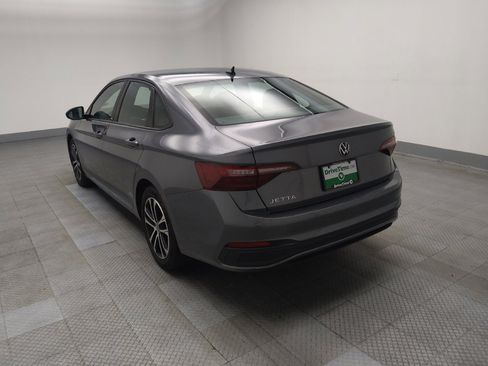 Used 2024 Volkswagen Jetta Sport FWD image 5