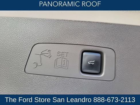Used 2024 Lincoln Corsair Grand Touring w/ Equipment Group 301A AWD/4WD image 18