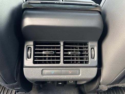 Used 2024 Land Rover Range Rover Evoque S image 15