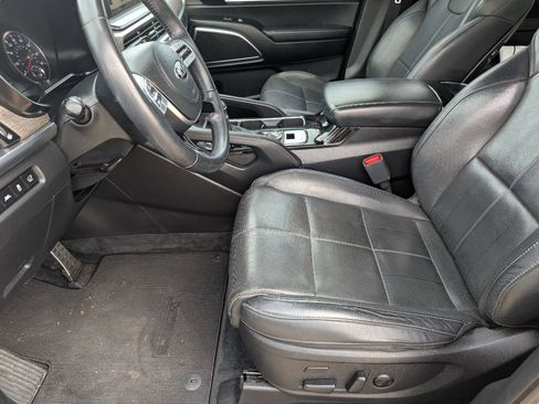 Used 2020 Kia Telluride SX image 8