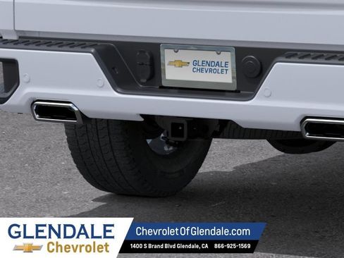 New 2026 Chevrolet Silverado 1500 High Country w/ Technology Package AWD/4WD image 14