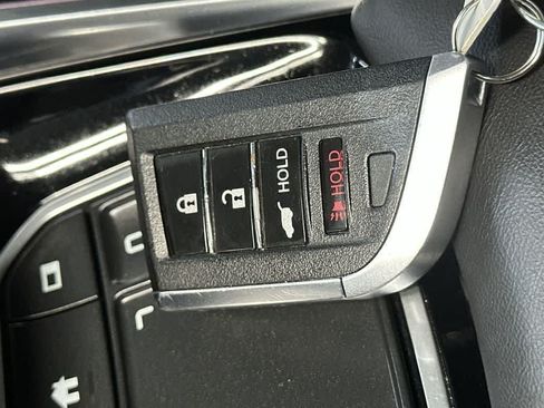 Used 2023 Acura RDX w/ Technology Package FWD image 13