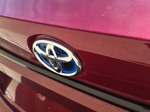 Used 2024 Toyota Corolla LE FWD image 10