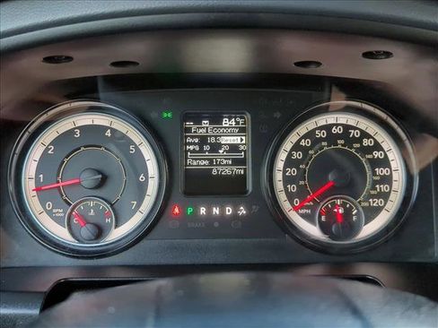 Used 2020 RAM 1500 Classic SLT RWD image 10