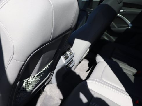Used 2025 Audi Q5 Prestige AWD/4WD image 30
