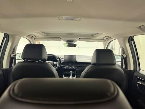 Used 2025 Honda CR-V EX-L image 9
