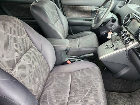 Used 2014 Scion xB FWD image 15