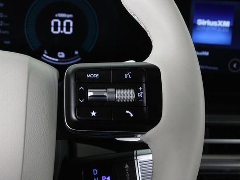 Certified 2026 Hyundai Santa Fe SEL FWD image 30