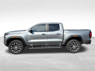 New 2026 GMC Canyon Denali w/ LPO, Black Badging Package AWD/4WD video 2