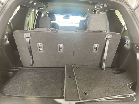 Certified 2025 Honda Pilot Sport image 19