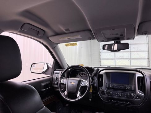 Used 2018 Chevrolet Silverado 1500 LTZ w/ Sport Package AWD/4WD image 28