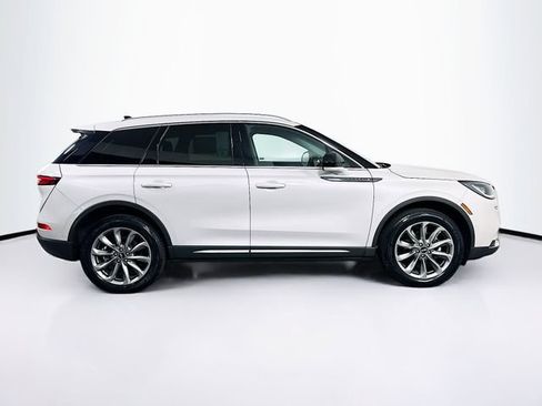 Certified 2022 Lincoln Corsair AWD w/ Premium Package image 11