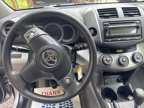 Used 2012 Toyota RAV4 4WD w/ Value Pkg image 22