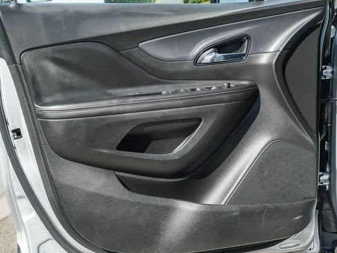 Used 2019 Buick Encore Sport Touring FWD image 19