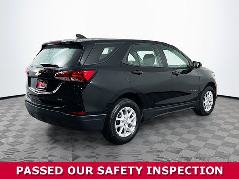 Used 2023 Chevrolet Equinox LS image 28