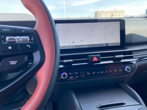 New 2026 Kia Sportage SX Prestige AWD/4WD image 21