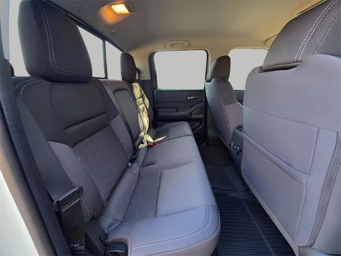 New 2026 Nissan Frontier SV w/ SV Convenience Package image 7