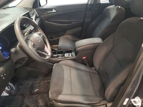 Used 2019 Hyundai Tucson SE AWD/4WD image 10