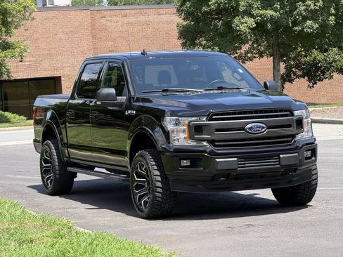 Used 2019 Ford F150 XLT w/ Equipment Group 302A Luxury AWD/4WD image 4