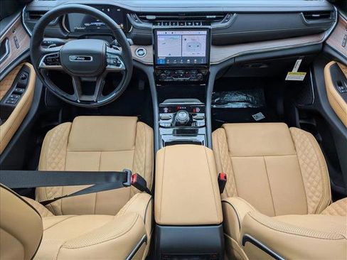 New 2025 Jeep Grand Cherokee L Summit w/ Obsidian Package image 15