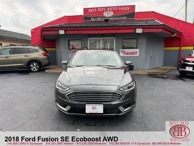 Used 2018 Ford Fusion SE w/ Fusion SE Technology Package AWD/4WD image 2